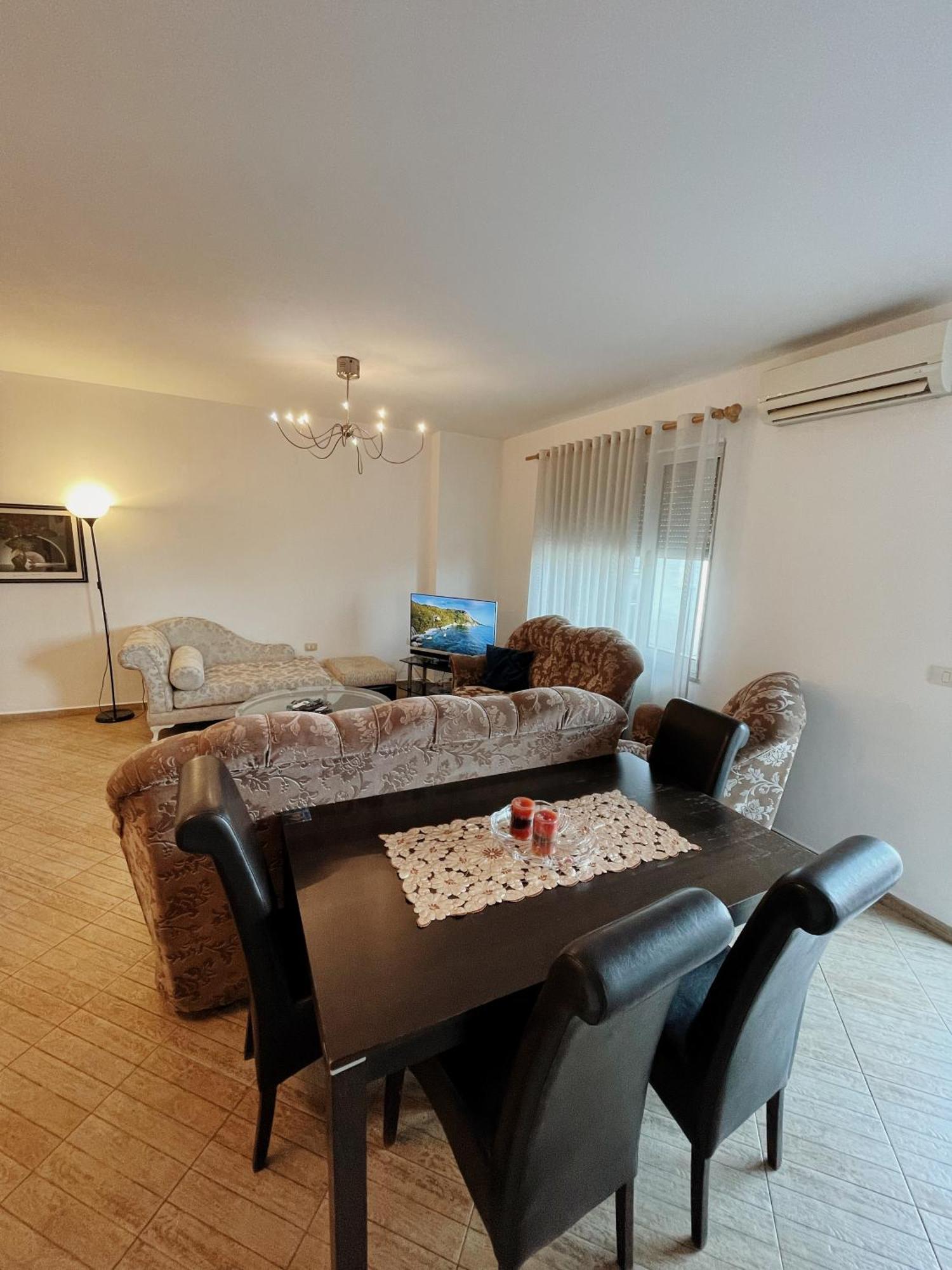 Lovely Apartment Tirana Exterior photo