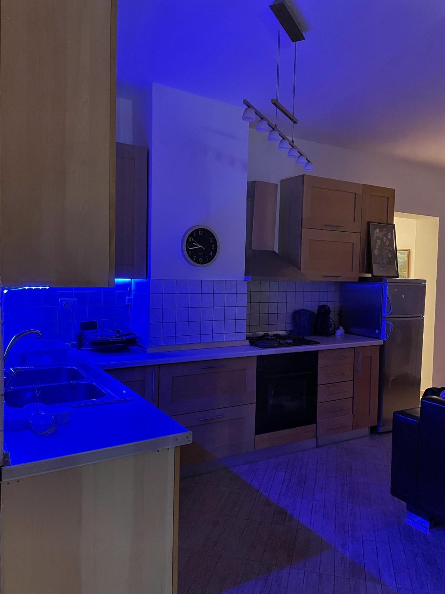 Lovely Apartment Tirana Exterior photo